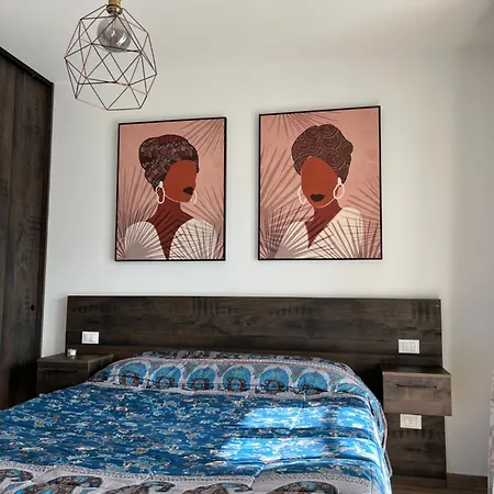 Sn Sunny Lägenhet LʼAquila